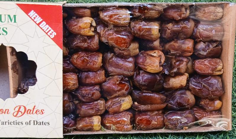 تمر الواحات (منزوع النوى)  Oasis Dates (pitted)